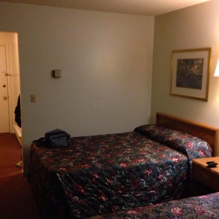 Super 9 Motel Альбион Экстерьер фото