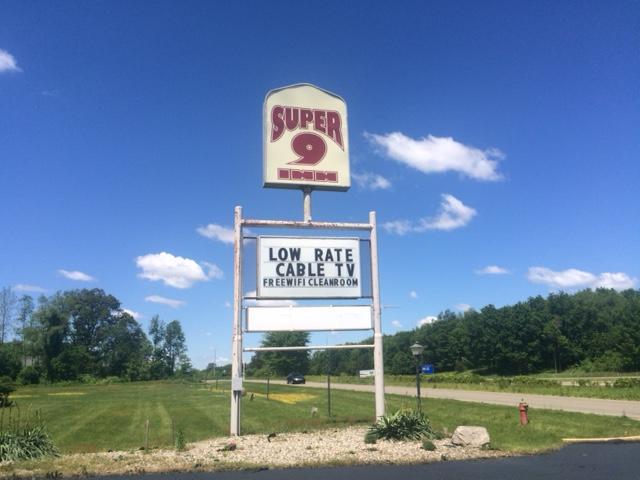 Super 9 Motel Альбион Экстерьер фото